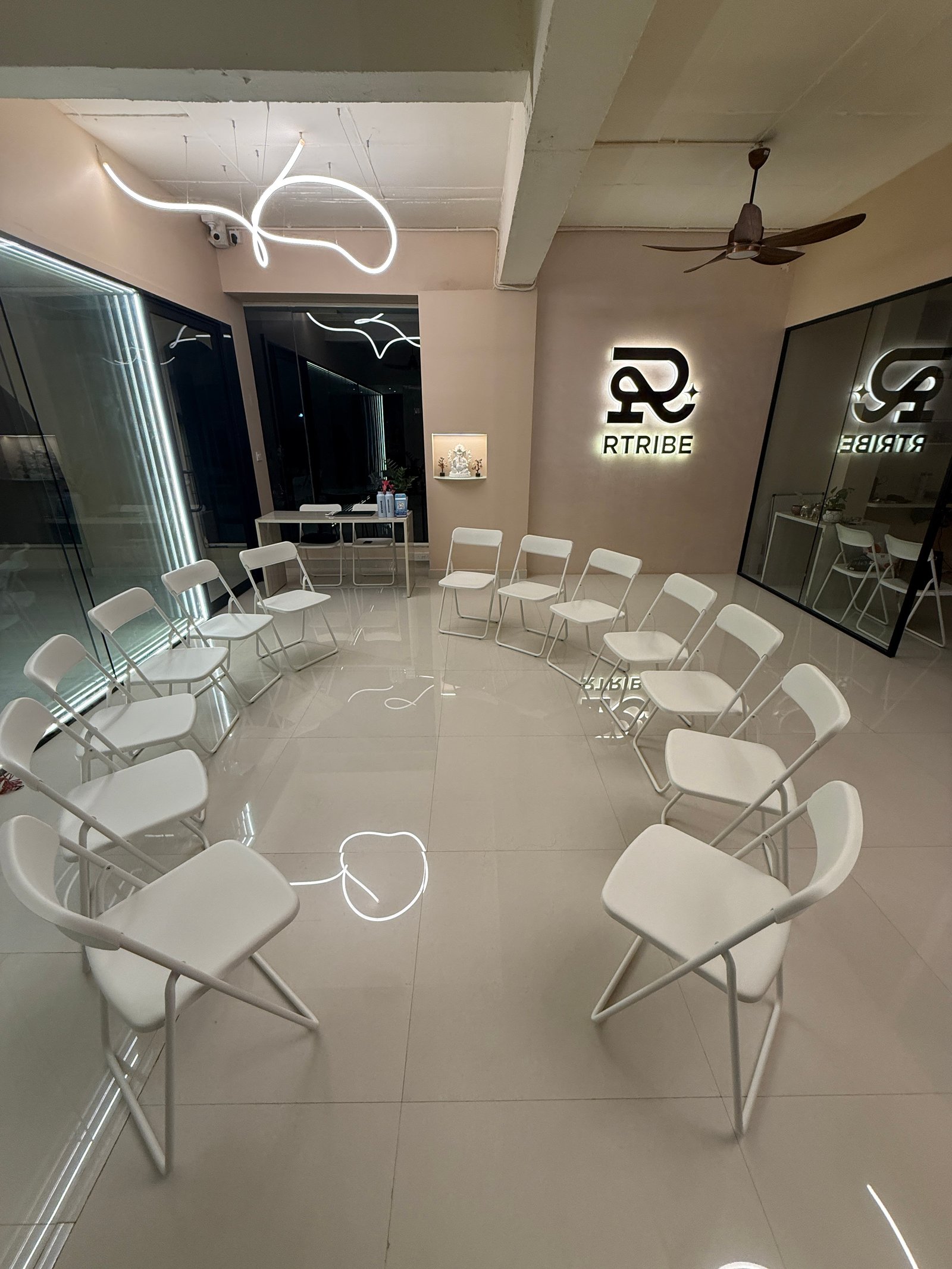 Studio Amenities